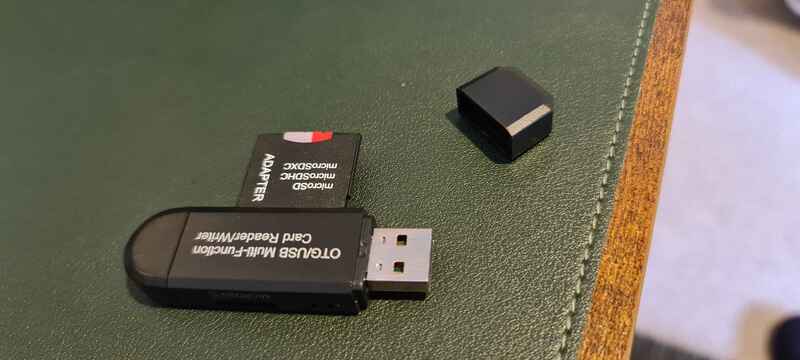 SD card reading/writing device